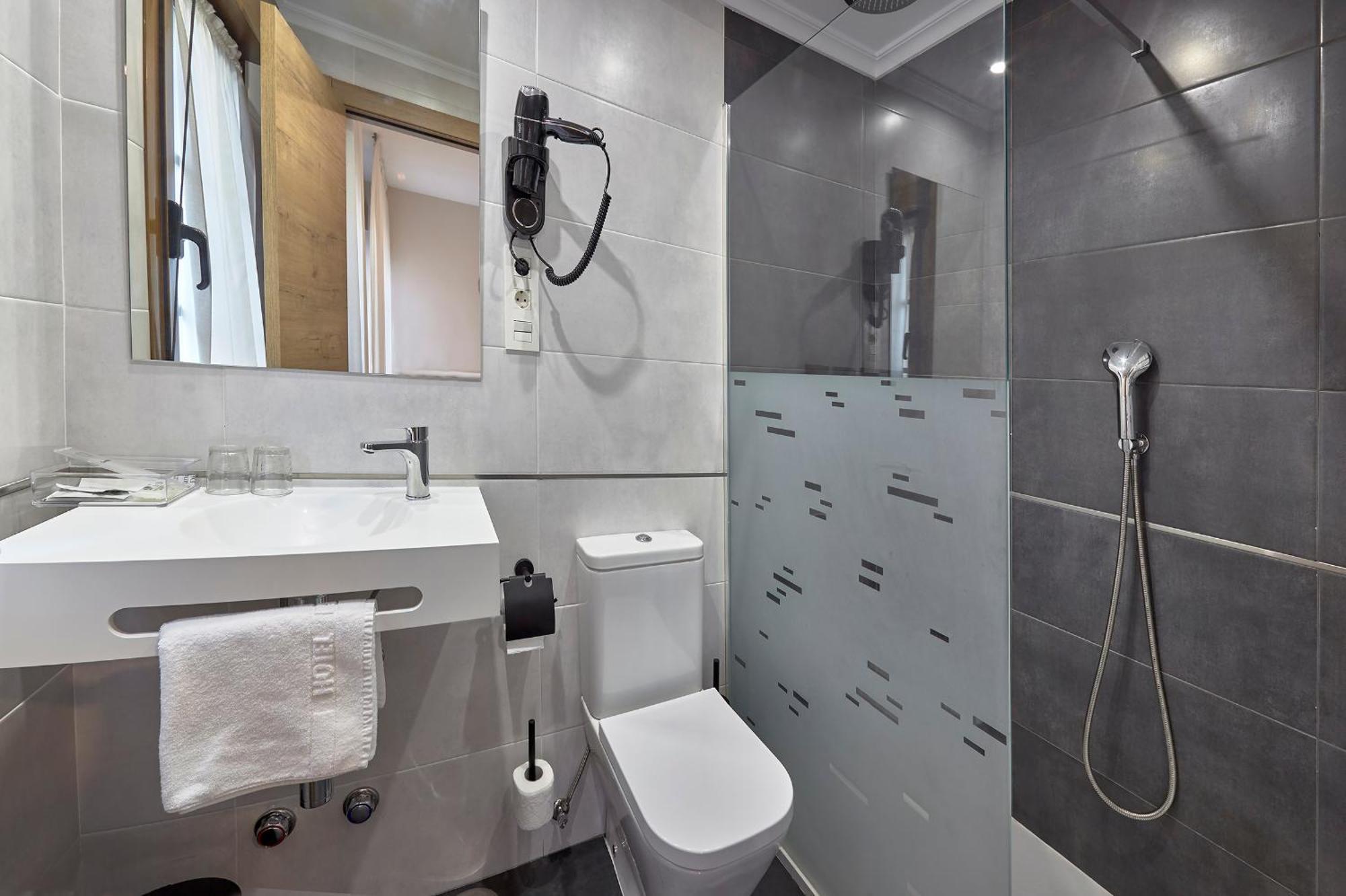 Hotel Rico Luarca Εξωτερικό φωτογραφία